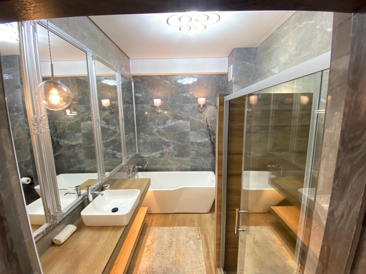 Rentnow Modern Lux Apartment In Centre Chisinau Bagian luar foto