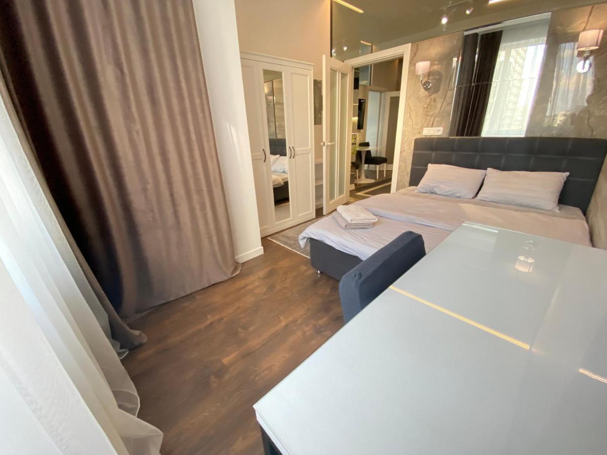 Rentnow Modern Lux Apartment In Centre Chisinau Bagian luar foto