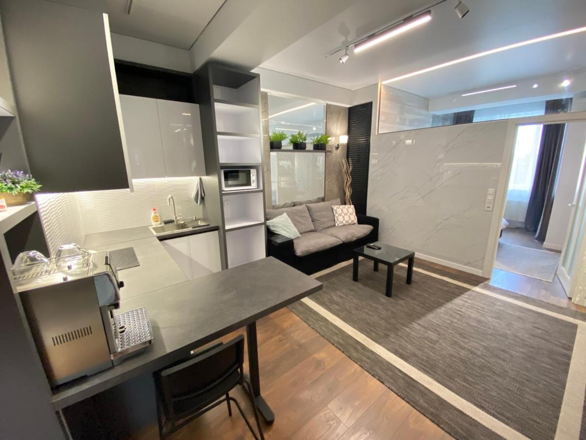 Rentnow Modern Lux Apartment In Centre Chisinau Bagian luar foto